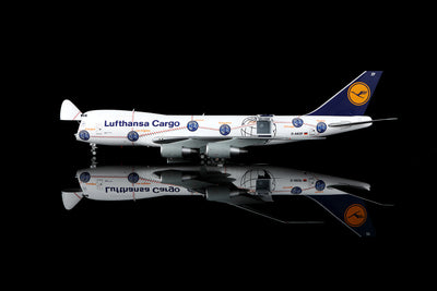SQ Wings L2186FD 1:200 Lufthansa Cargo B747-200 D-ABZF "Service Revolution" special colours /"Flaps Down" diecast model airpl