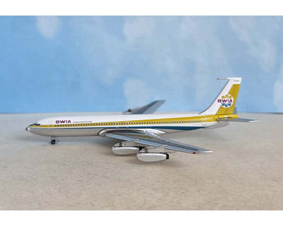 Aero Classics AC411473 1:400 BWIA B.707-420 9Y-TDQ