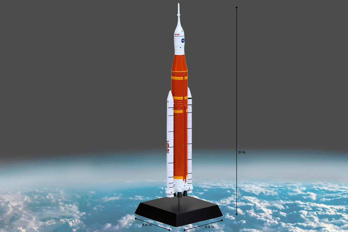 Executive Series Models 1:200 NASA Space Launch System (SLS) resin model