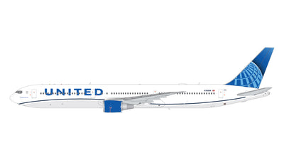 Pre-Order Gemini Jets G2UAL1445 1:200 United Airlines B767-300ER N76064