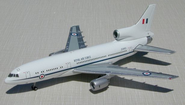 Gemini Jets GJRAF034 1:400 Royal Air Force Lockheed L1011-500 ZD953