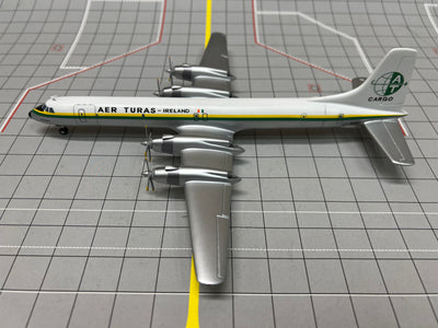 Sky Classics 1:200 Canadair CL - 44J "Aer Turas"