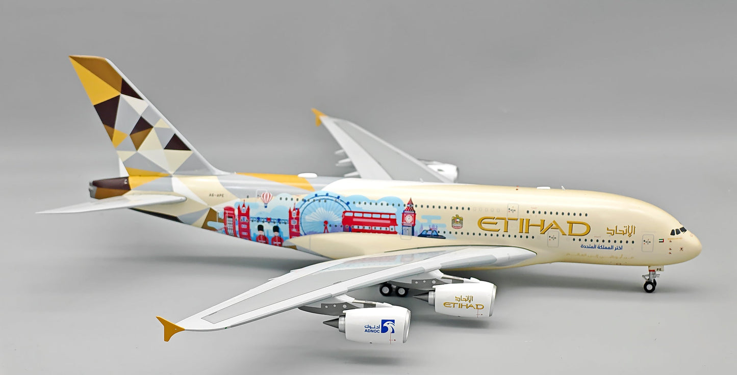 Pre-Order InFlight200 IF380EY0826 1:200 Etihad Airways Airbus A380-861 A6-APE "Choose the United Kingdom"