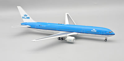 Pre-Order InFlight200 IF763KL0526 1:200 KLM - Royal Dutch Airlines Boeing 767-306/ER PH-BZI