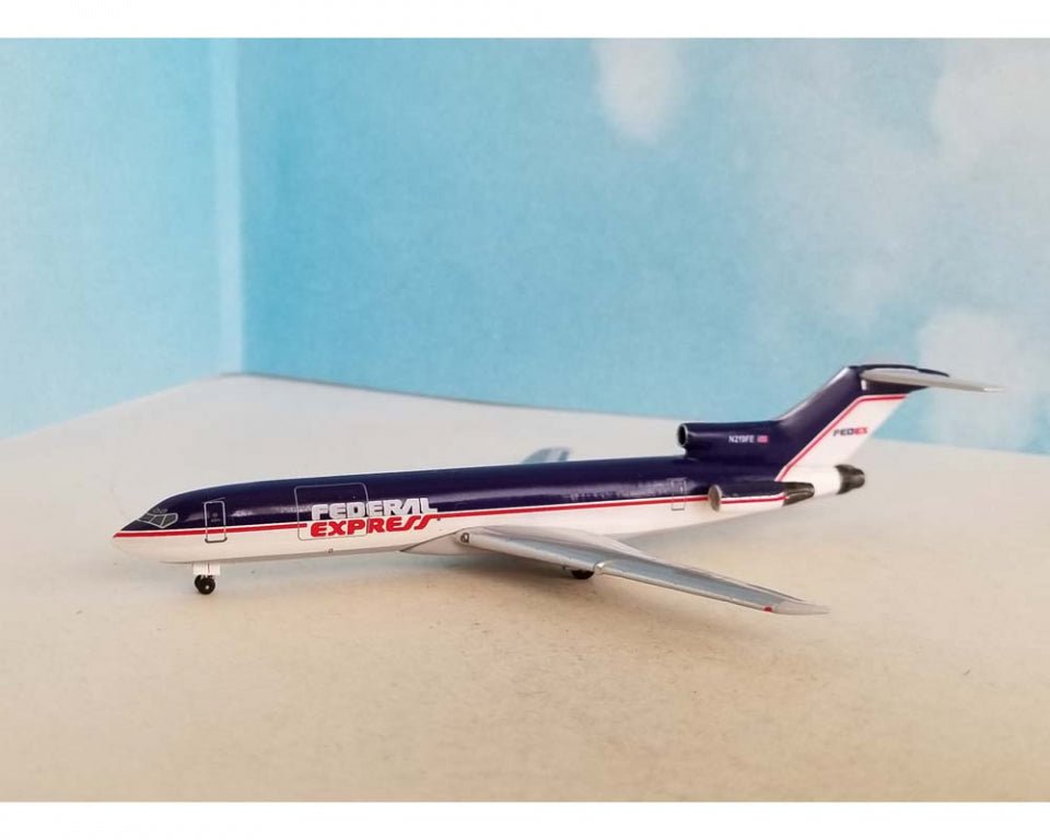 Aero Classics AC411172 1:400 FedEx Boeing 727 - 200F N219FE