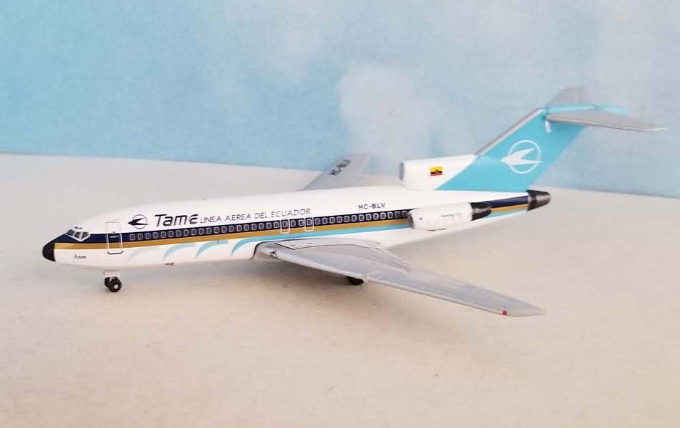 Aero Classics AC411223 1:400 TAME Ecuador Boeing 727 - 100 HC - BLV