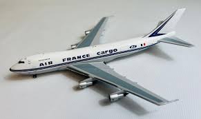 Aero Classics BBX41678 1:400 Air France Cargo Boeing 747 - 200 N18815