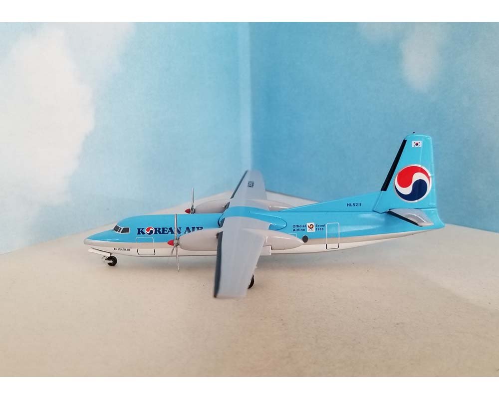 Aero Classics WM211263B 1:200 Korean Air Fokker 27 HL5211