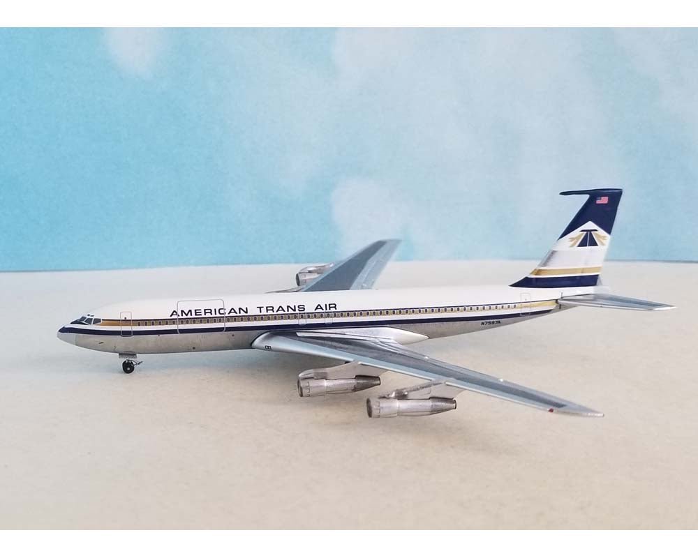 AeroClassics AC411332 1:400 ATA - American Trans Air B707 - 300 N7597A