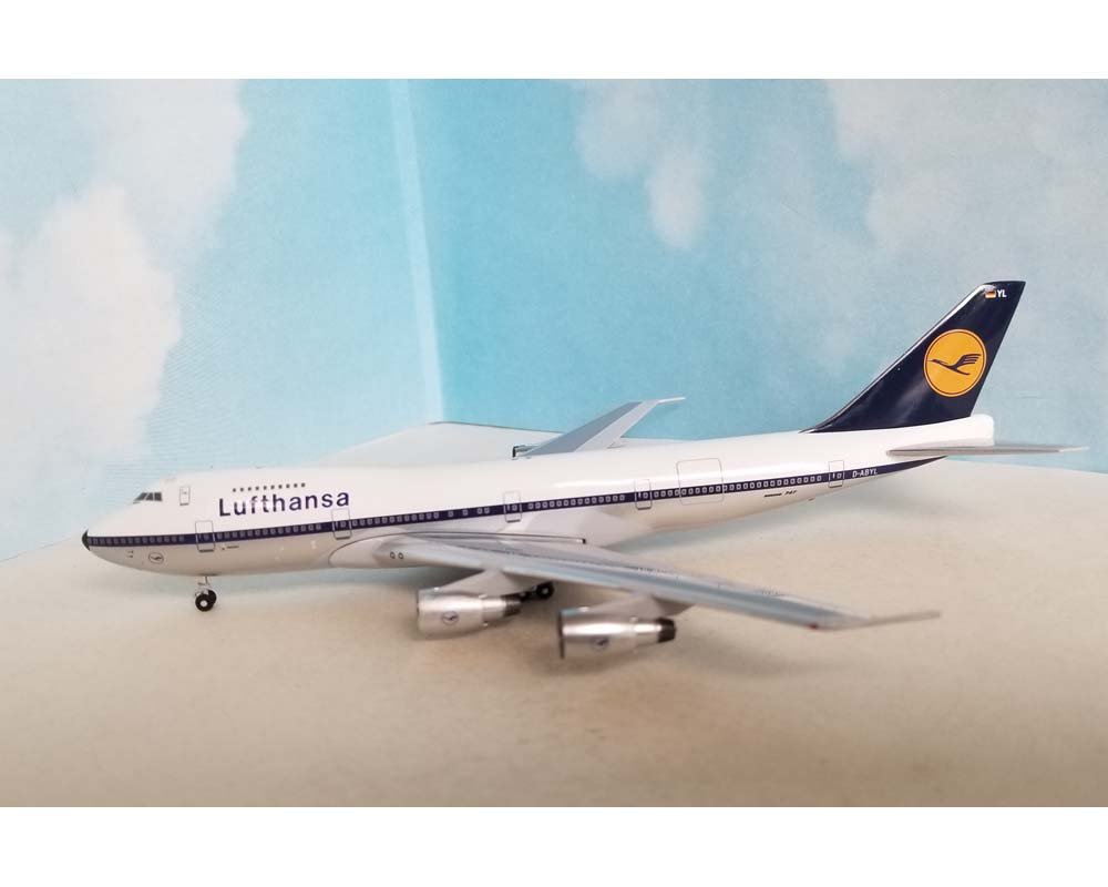 AeroClassics BBX41662 1:400 Lufthansa Boeing 747 - 200 D - ABYL