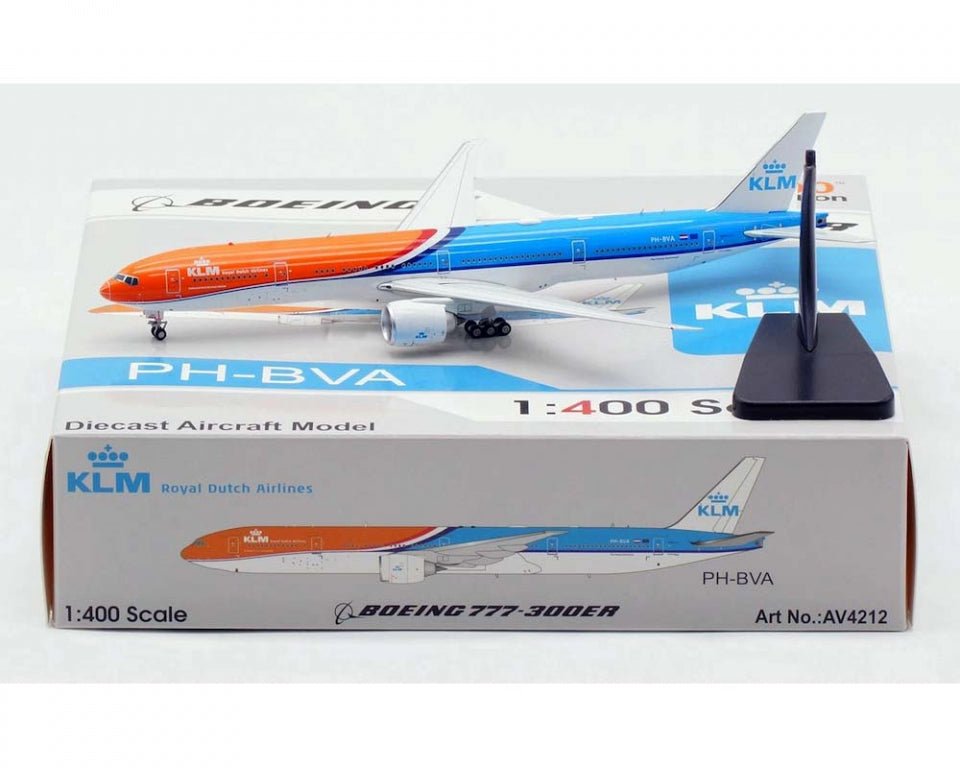 Aviation400 AV4212 1:400 KLM B777 - 300ER PH - BVA w/detachable gear