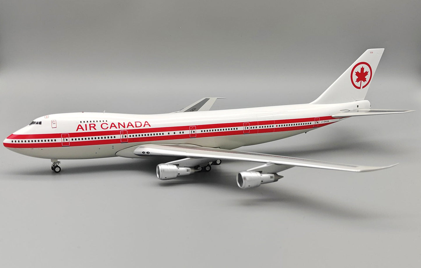 B - Models B - 742 - AC - GAGA 1:200 Air Canada Boeing 747 - 233BM C - GAGA
