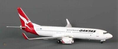 B - Models BBOXQFA01 1:200 Qantas Boeing 737 - 800 VH - XZA