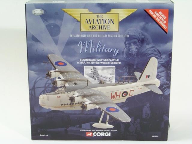 Corgi AA31701 1:144 Sunderland Mk.V, No. 330 Squadron (Norwegian)