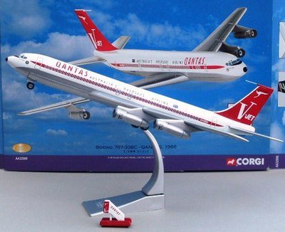 Corgi AA32909 1:144 Boeing 707 - 338C Qantas