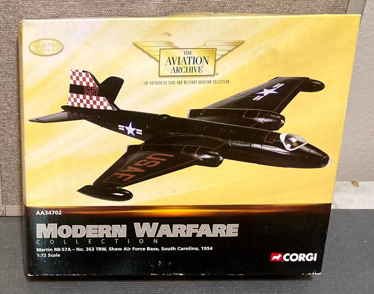 Corgi AA34702 1:72 Canberra RB - 57A, Shaw AFB, 363rd TRW