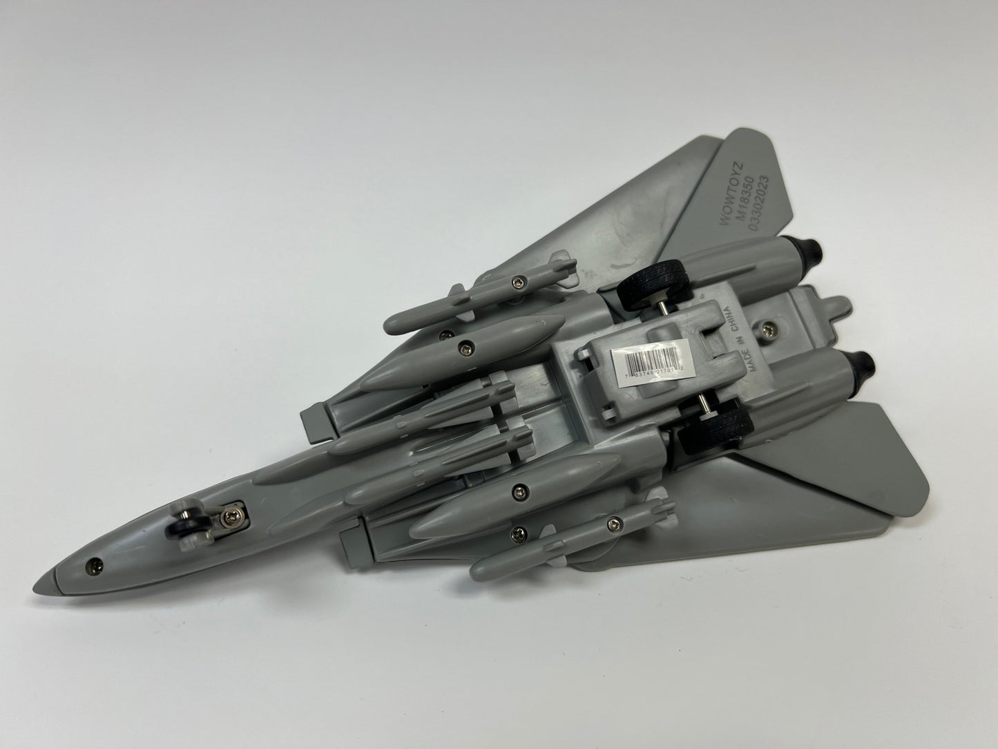 Diecast Pull - Back Toy F - 14 Tomcat USN W/Swing Wing Action