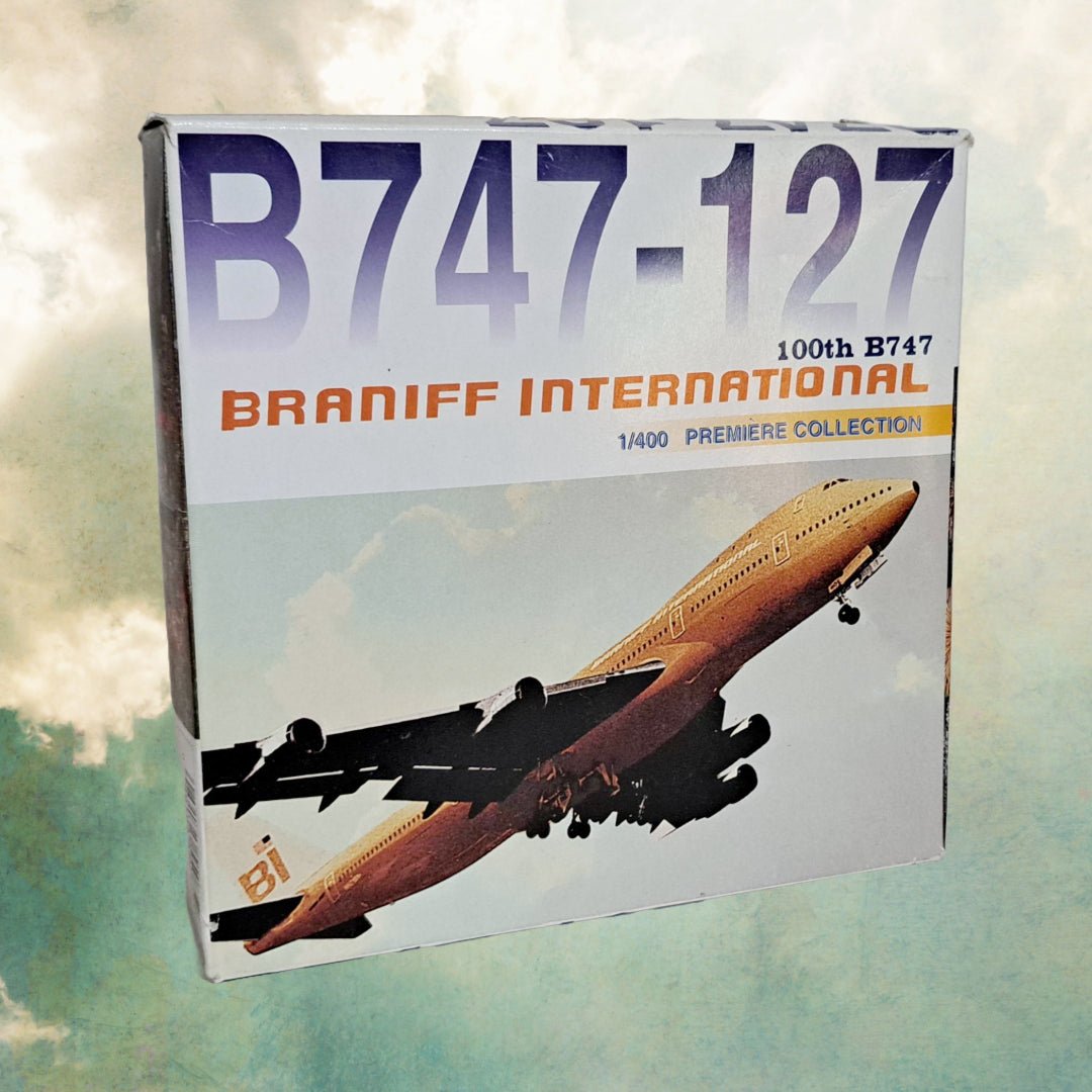 Dragon Boeing 747 - 100 1:400 Braniff International N601BF "100th 747"