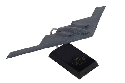 Executive Series Models EXB5310 1:100 B-2 Stealth Bomber