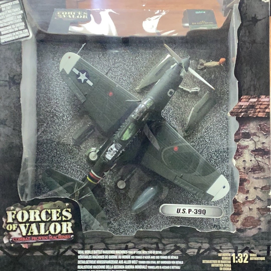 Forces of Valor 80049 1:32 P - 39Q Airacobra