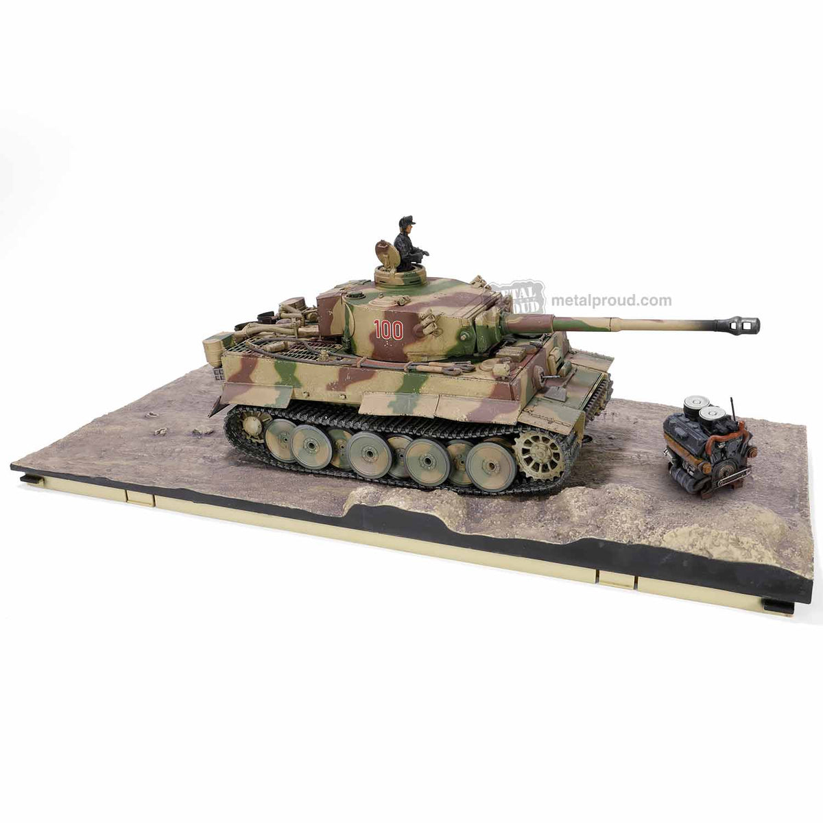 Forces of Valor MP - 912043C 1:32 German Sd.kfz.181 Tiger