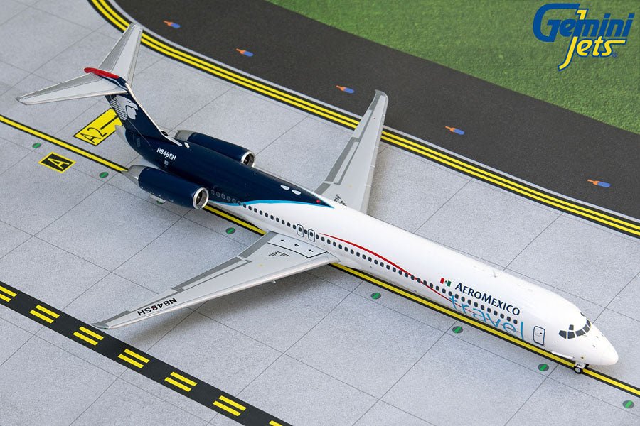 Gemini Jets G2AMX857 1:200 AeroMexico Travel MD - 83 N848SH