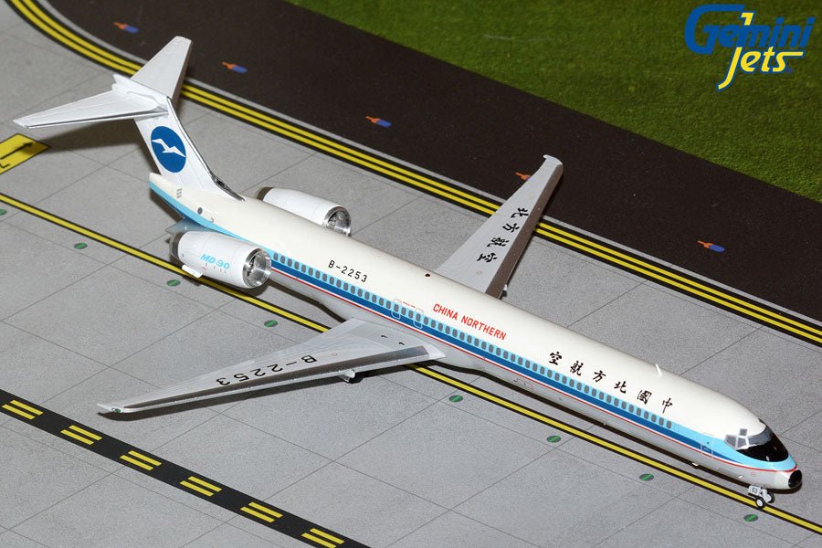 Gemini Jets G2CBF1331 1:200 China Northern Airlines MD-90 B-2253