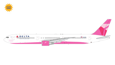 Gemini Jets 1:200 scale Delta Air Lines B767-400ER N845MH "Pink Plane" flaps down diecast model airplane