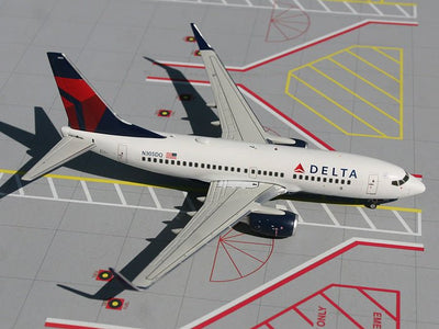 Gemini Jets G2DAL163 1:200 Delta Airlines Boeing 737 - 700