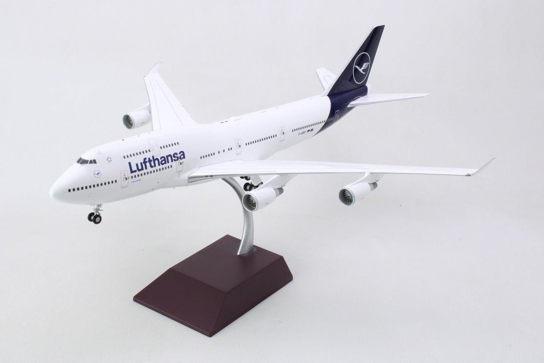 Gemini Jets G2DLH1241 1:200 Lufthansa Boeing 747 - 400 D - ABVY