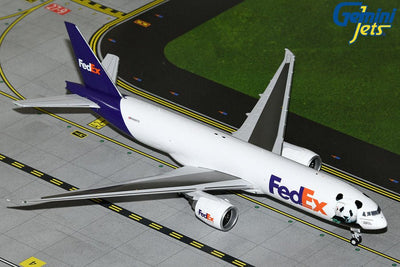 Gemini Jets G2FDX1299 1:200 FedEx Express B777 - 200LRF N886FD “FedEx Panda Express”