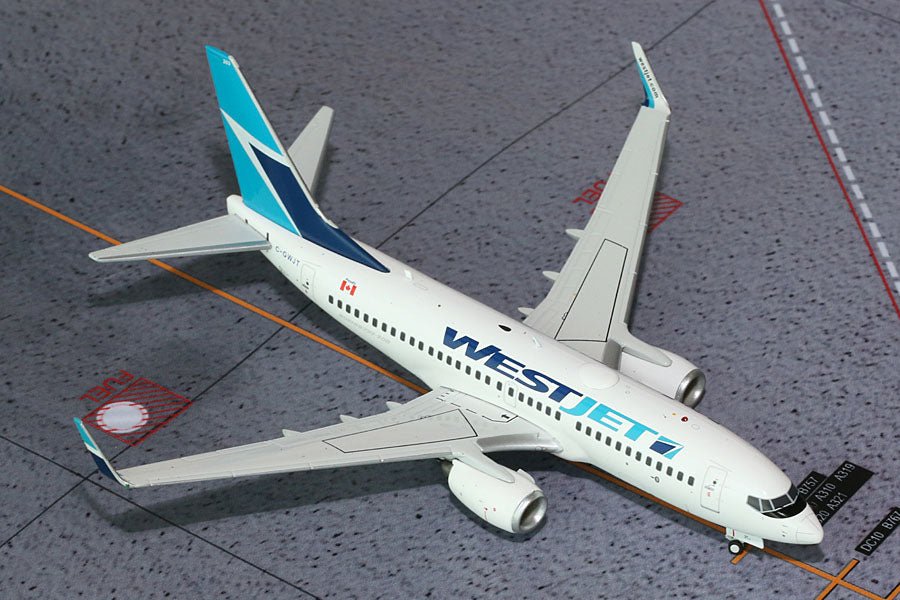 Gemini Jets G2WJA233 1:200 Westjet Boeing 737 - 700