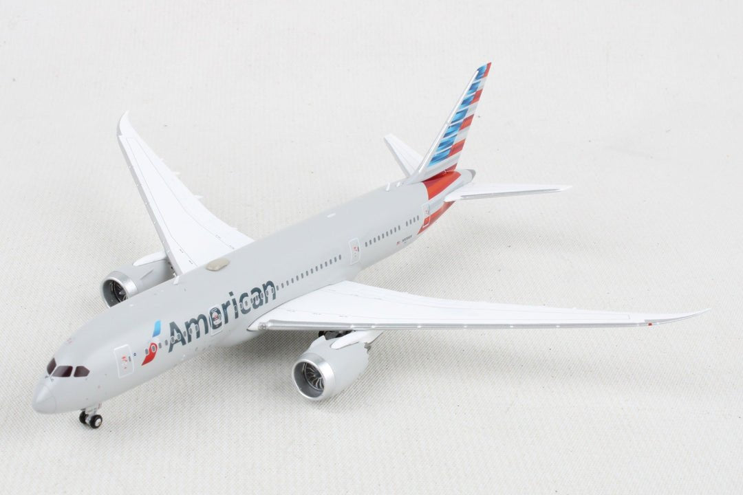 Gemini Jets GJAAL2087 1:400 American Airlines Boeing 787 - 8 N808AN