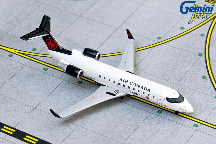 Gemini Jets GJACA1862 1:400 Air Canada Bombardier CRJ200