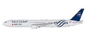 Gemini Jets GJDAL2156 1:400 Delta Boeing 767 - 400 N844MH Skyteam Livery
