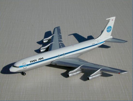Gemini Jets GJPAA033 1:400 Pan Am Boeing 707-300 N884PA 'Clipper Nightingale'