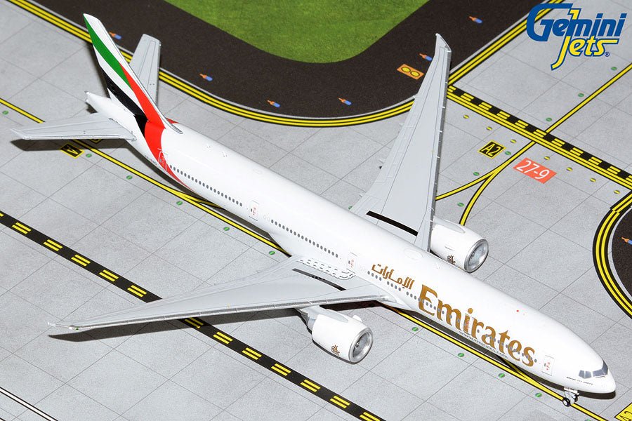 Gemini Jets GJUAE2068 1:400 Emirates 777 - 300ER A6 - END
