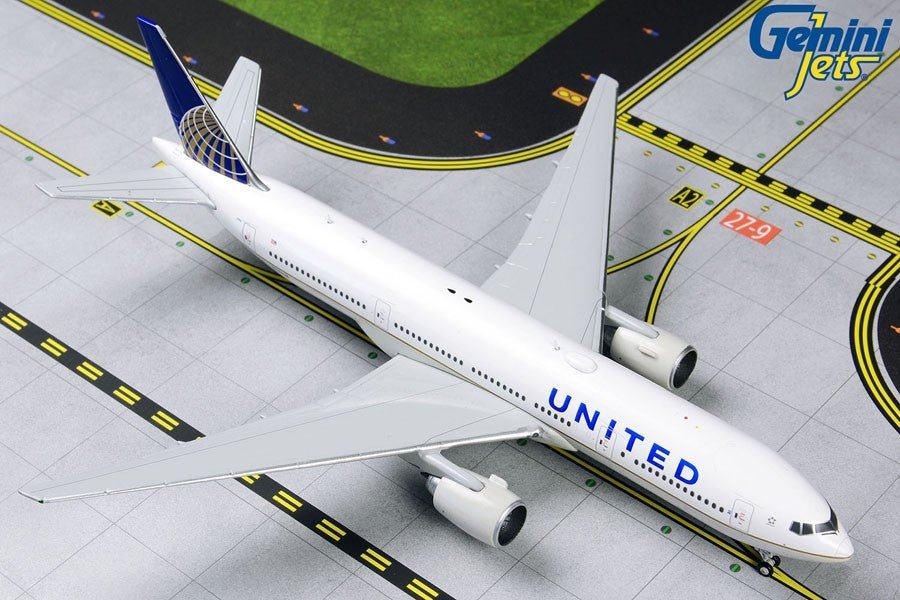 Gemini Jets GJUAL1806 1:400 United Airlines 777 - 200ER N796UA