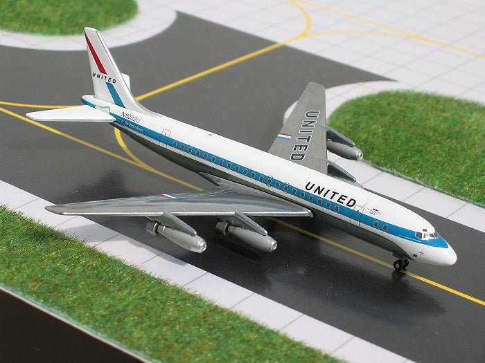 Gemini Jets GJUAL352 1:400 United Douglas DC - 8 - 11 N8002U