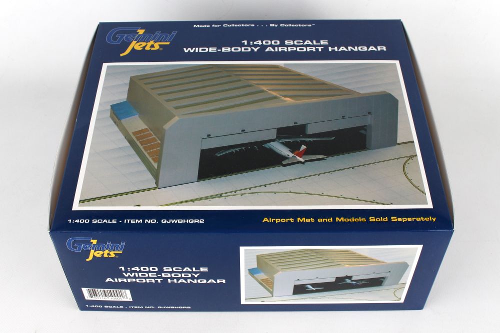 Gemini Jets GJWBHGR2 1:400 Wide - Body Airport Hangar