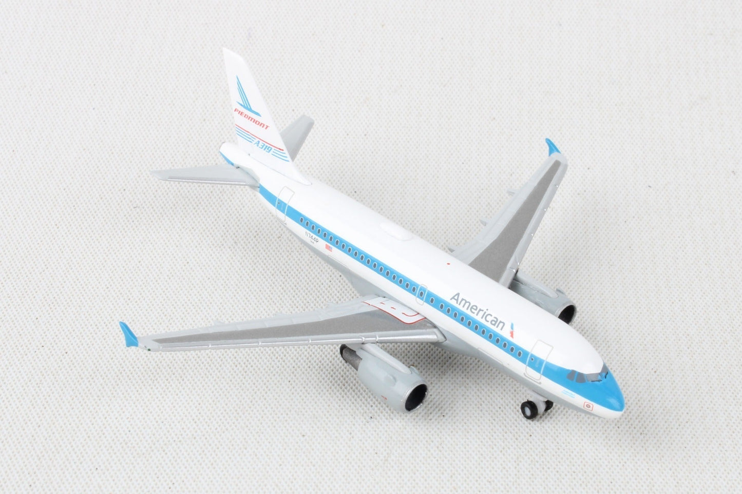 Herpa Wings 536615 1:500 American Airlines New Livery 2013 A319 PIEDMONT