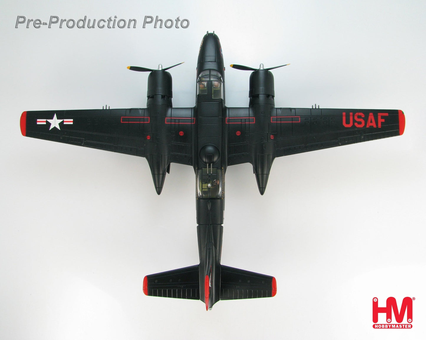 Hobby Master 1:72 HA3207 Douglas A - 26B Invader Captain Tony Curto, 13th BS, 3rd BW, Korea, 1951