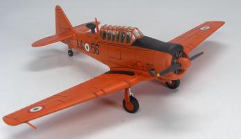 Hobby Master HA1503 1:72 T - 6G Texan, Aeronautica Militare, Academia Aeronautica, Napoli, 1955 'AA+56'