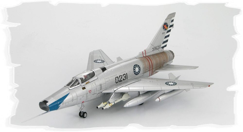 Hobby Master HA2104 1:72 North American F - 100A Super Sabre RoCAF 455th TFW 1977