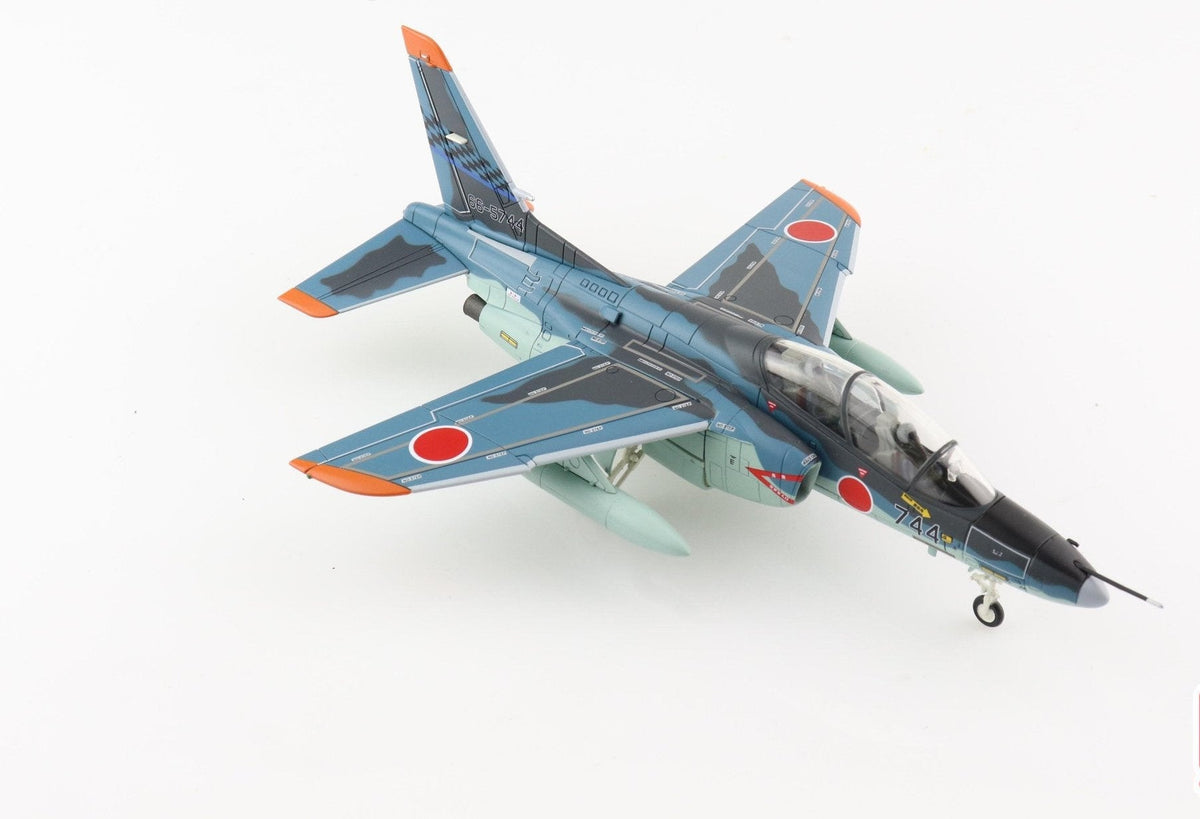 Hobby Master HA3906 1:72 Japan T-4 Trainer
