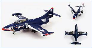 Hobby Master HA7201 1:48 F9F - 2 Panther Diecast Model USN VF - 781, "Paper Doll"