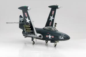 Hobby Master HA7202 1:48 F9F - 2P Panther USN, VC - 61, PP/154 "Look", Korea