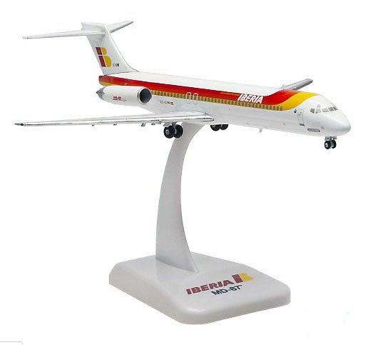 Hogan Wings 5675 1:200 Iberia Douglas MD - 87 EC - EXG