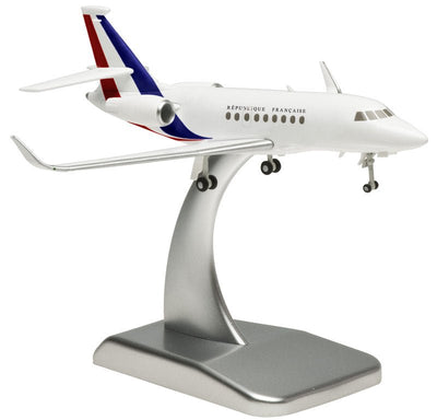 Hogan Wings 5842 1:200 Dassault Falcon 2000 French Air Force