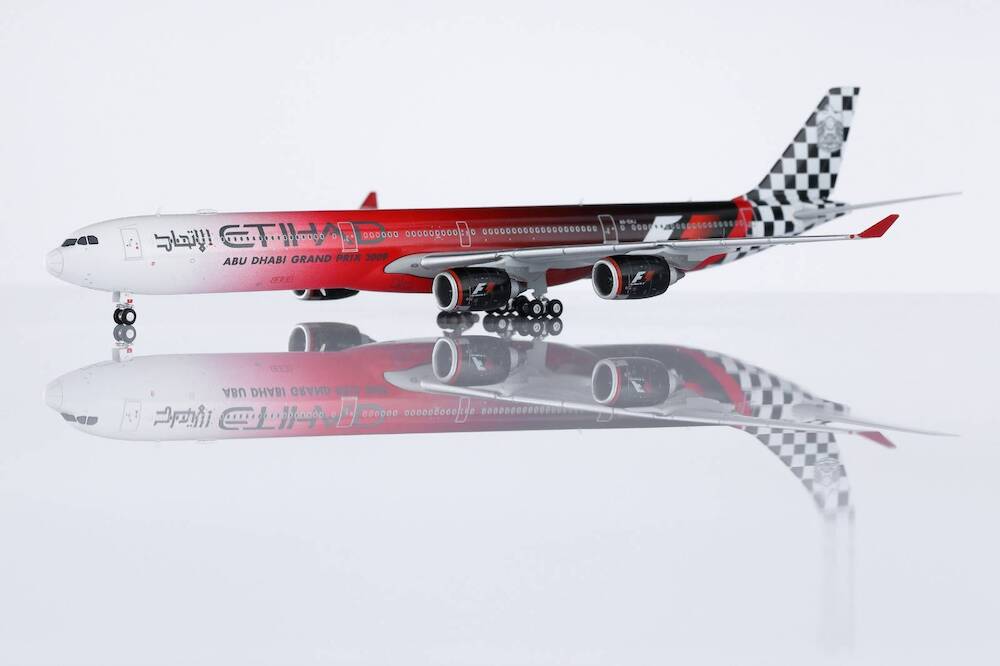 HX Models HY346096 1:400 Etihad Airways A340 - 642 A6 - EHJ "Abu Dhabi GP 2016" Standard Version